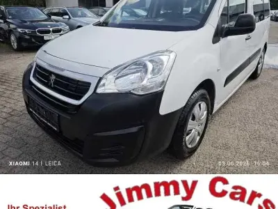 Gebraucht Peugeot Partner Tepee Style 98 PS (72 kW) 2018 Weiß Van / Kleinbus