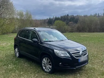 Gebraucht VW Tiguan Team 150 PS (110 kW) 2010 Schwarz SUV