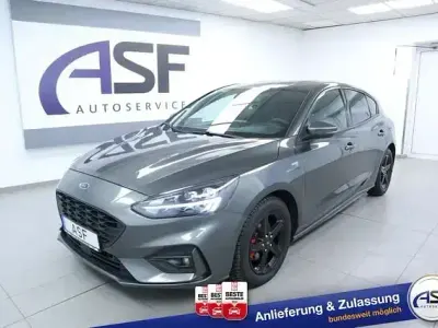 Gebraucht Ford Focus ST-Line X 155 PS (114 kW) 2021 Schwarz Limousine