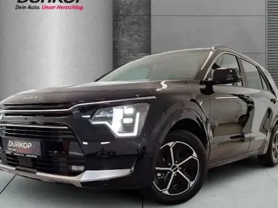 Neu Kia Niro Comfort 138 PS (101 kW) 2025 Schwarz SUV