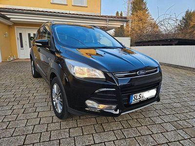 Gebraucht Ford Kuga Titanium 163 PS (119 kW) 2014 Schwarz SUV