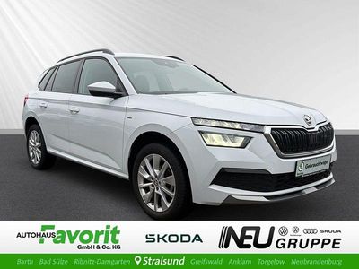 Weiß Gebraucht 2022 Skoda Kamiq Clever SUV | 18.790 € (Guter Preis)