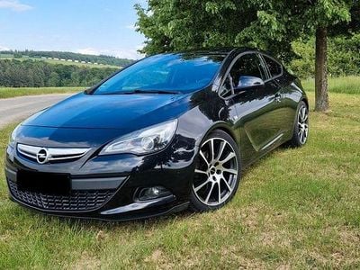 Opel Astra GTC
