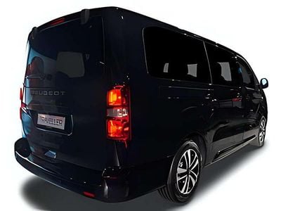 Neu Peugeot Traveller Allure 179 PS (131 kW) 2025 Wählbar (bei metallic +) Van / Kleinbus