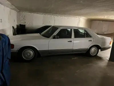 Gebraucht Mercedes 300 180 PS (132 kW) 1988 Weiß Limousine