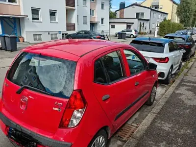 Gebraucht Hyundai i10 Classic 69 PS (50 kW) 2011 Rot Kleinwagen