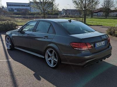 Mercedes E63 AMG