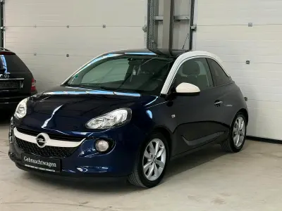 Usata Opel Adam 101 CV (74 kW) 2014 Utilitaria