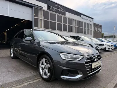 Gebraucht Audi A4 Advanced 163 PS (119 kW) 2023 Grau Kombi