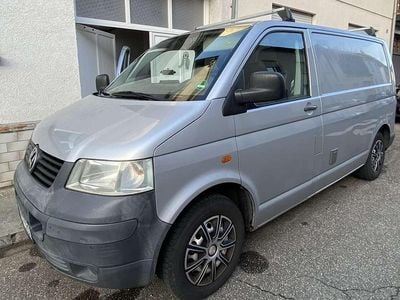 Grau Gebraucht 2007 VW T5 Van | 10.000 €