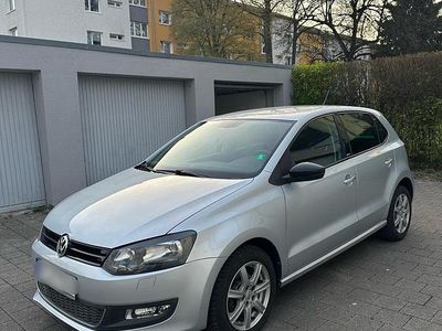 Gebraucht VW Polo Style 69 PS (50 kW) 2012 Silber Kleinwagen