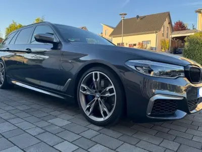 Brugt BMW M550 Performance 400 HK (294 kW) 2020 Grå Sedan