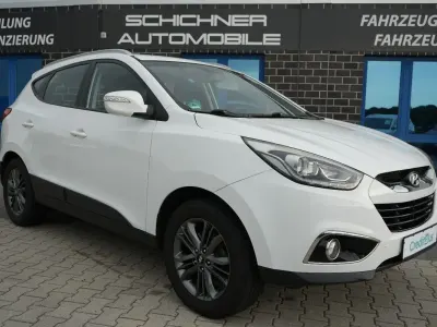 Gebraucht Hyundai ix35 Trend 166 PS (122 kW) 2015 Weiß SUV