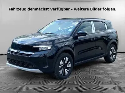 Neu Opel Frontera Ultimate 136 PS (100 kW) 2026 Schwarz SUV