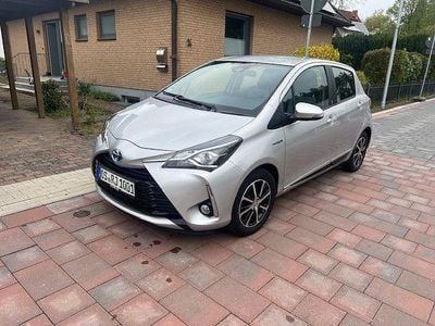 Second-hand Toyota Yaris Comfort 73 CP (53 kW) 2018 Argintiu Berlinǎ