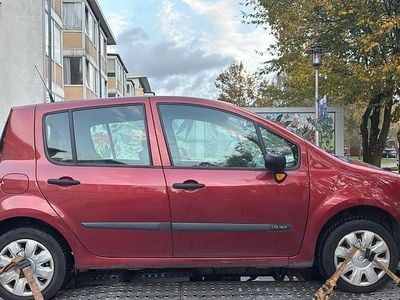 Gebraucht Renault Modus 88 PS (64 kW) 2006 Rot Van / Kleinbus