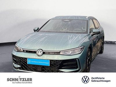 Grün Gebraucht 2025 VW Passat R-line Limousine | 39.250 € (Fairer Preis)