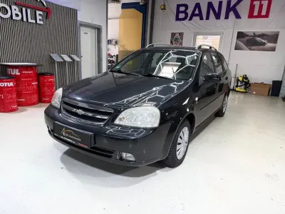 Gebraucht Chevrolet Nubira SX 109 PS (80 kW) 2009 Schwarz Kombi