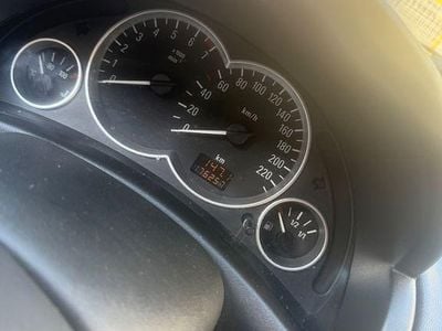 Gebraucht Opel Corsa 75 PS (55 kW) 2002 Schwarz Kleinwagen