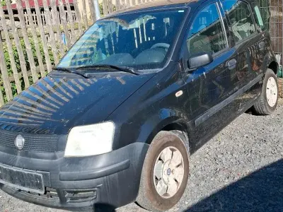 Używany Fiat Panda 54 KM (39 kW) 2008 Czarny Hatchback