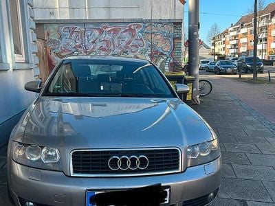 Gebraucht Audi A4 131 PS (96 kW) 2005 Silber Kleinwagen