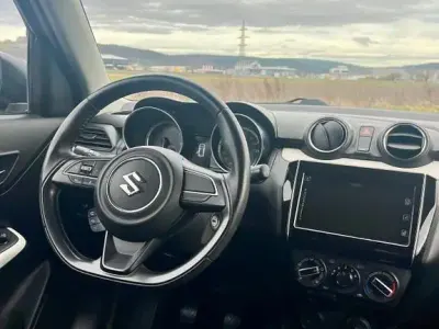 Brugt Suzuki Swift Comfort 90 HK (66 kW) 2019 Sort Hatchback