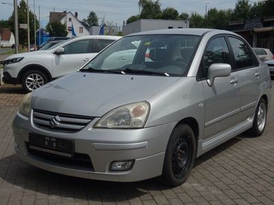 Suzuki Liana