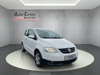 Używany VW Fox Style 60 KM (44 kW) 2011 Biały Hatchback