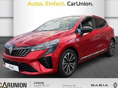 Rot Gebraucht 2024 Renault Clio V Techno Limousine | 19.995 € (Teuer)