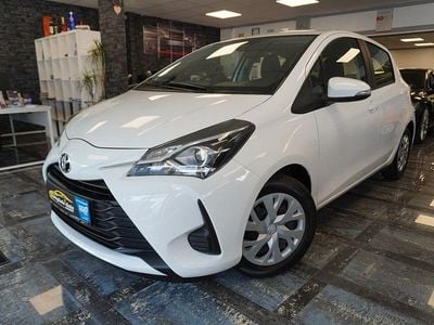 Gebraucht Toyota Yaris Comfort 72 PS (52 kW) 2018 Weiß Kleinwagen