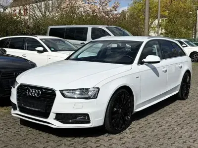 Używany Audi A4 S-Line 340 KM (250 kW) 2013 Czarny Kombi
