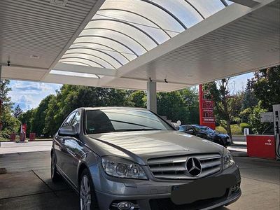 Mercedes C280