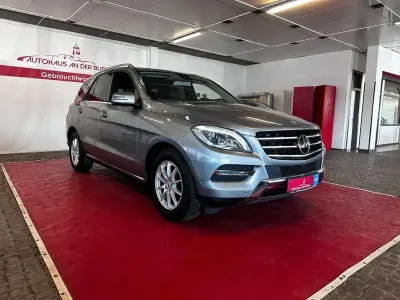 Gebraucht Mercedes ML350 258 PS (189 kW) 2014 Silber SUV