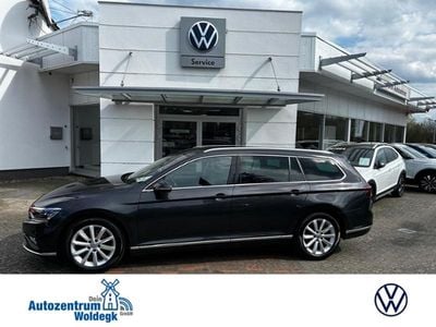Second-hand VW Passat Elegance 239 CP (175 kW) 2020 Gri Break