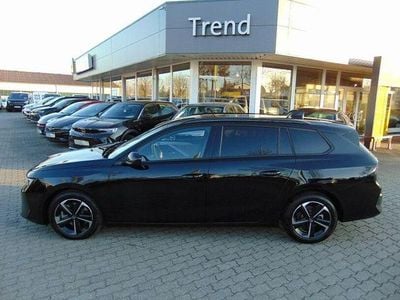 Begagnad Opel Astra Edition 131 HK (96 kW) 2025 Svart Kombi