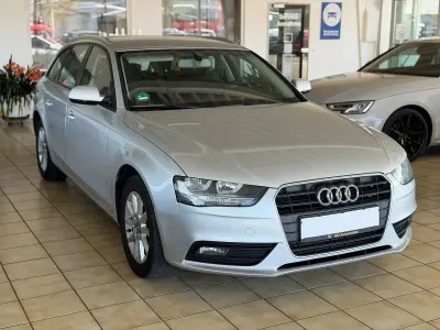 Używany Audi A4 Ambition 204 KM (150 kW) 2012 Srebrny Kombi
