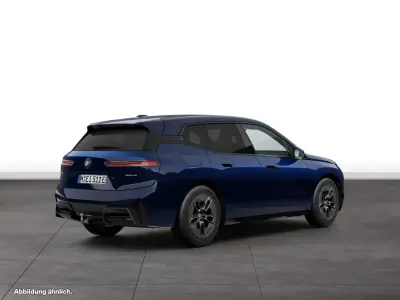 Gebraucht BMW iX 300 kW (408 PS) 2025 Blau SUV