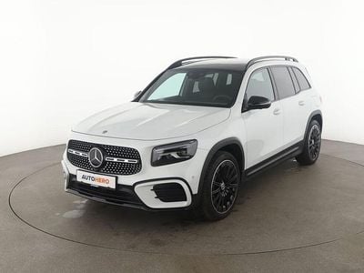 Weiß Gebraucht 2024 Mercedes GLB220 AMG line SUV | 46.090 € (Fairer Preis)
