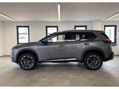 Nouă Nissan X-Trail Tekna 163 CP (119 kW) 2026 Gri SUV