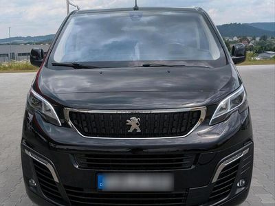 Peugeot Traveller