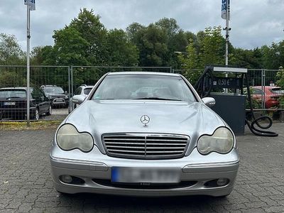 Mercedes C220