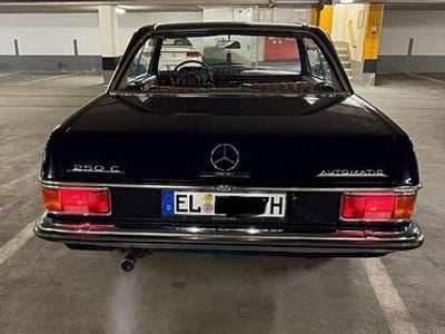 Gebraucht Mercedes W114 135 PS (99 kW) 1970 Blau Coupé