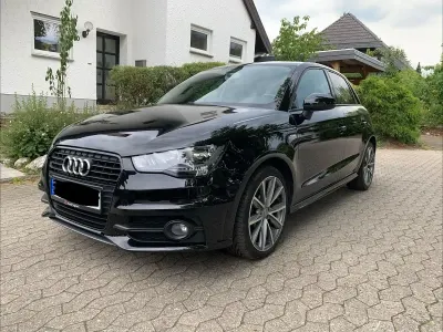 Gebraucht Audi A1 Sportback S-Line 86 PS (63 kW) 2014 Schwarz Kleinwagen
