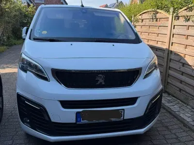 Gebraucht Peugeot Traveller Active 120 PS (88 kW) 2019 Weiß Van / Kleinbus