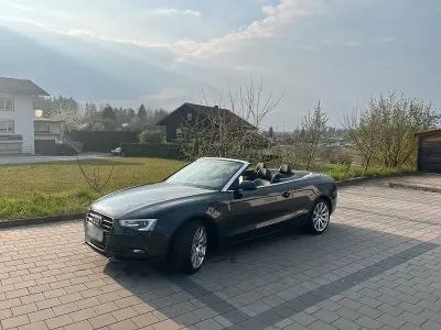 Gebraucht Audi A5 Cabriolet Sport 245 PS (180 kW) 2013 Blau Cabrio