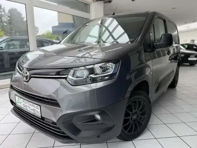 Używany Toyota Proace 102 KM (75 kW) 2020 Szary Minivan