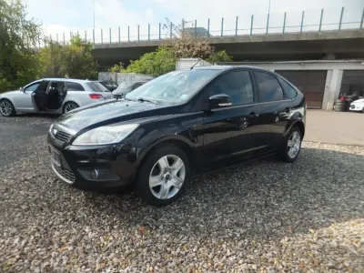 Usata Ford Focus Style 101 CV (74 kW) 2009 Nero Berlina