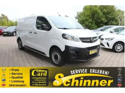 Gebraucht Opel Vivaro-e Combi Edition 120 PS (88 kW) 2022 Jade weiß Van / Kleinbus
