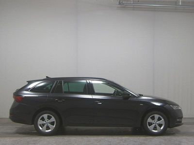 Gebraucht Skoda Octavia Ambition 116 PS (85 kW) 2023 Schwarz Kombi