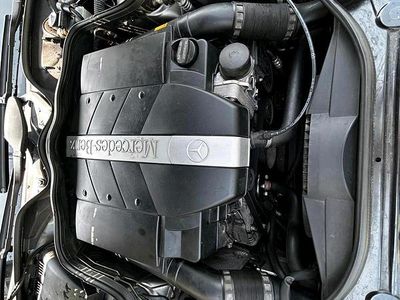 Gebraucht Mercedes E240 177 PS (130 kW) 2002 Grau Limousine